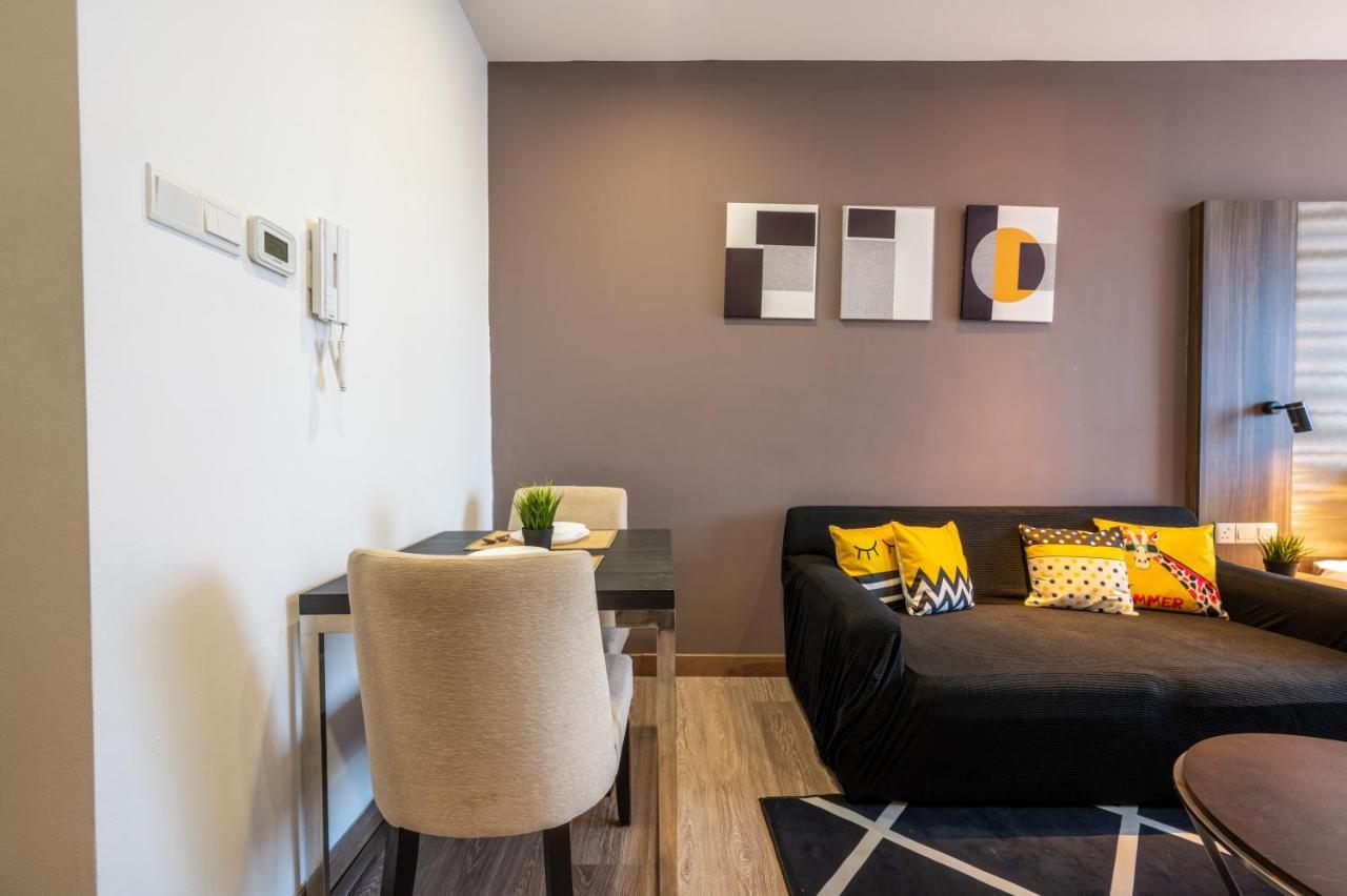 Greystone One Bukit Ceylon Apartment Куала Лумпур Екстериор снимка