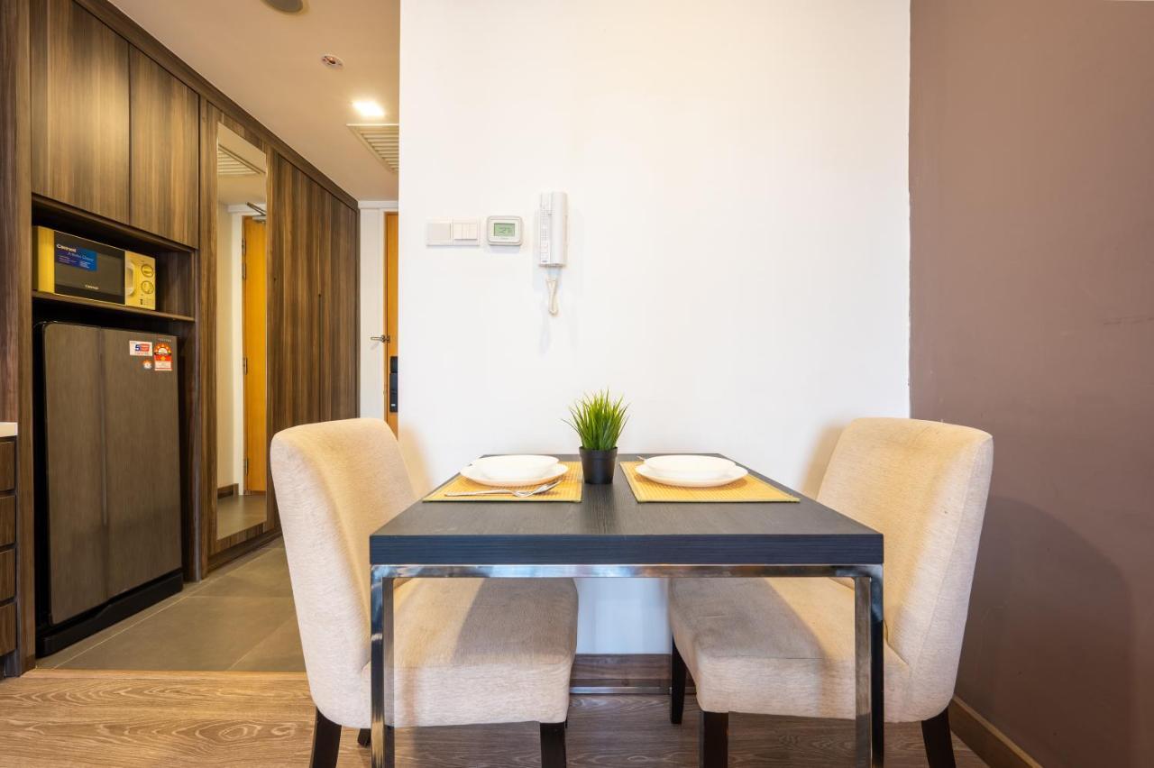 Greystone One Bukit Ceylon Apartment Куала Лумпур Екстериор снимка