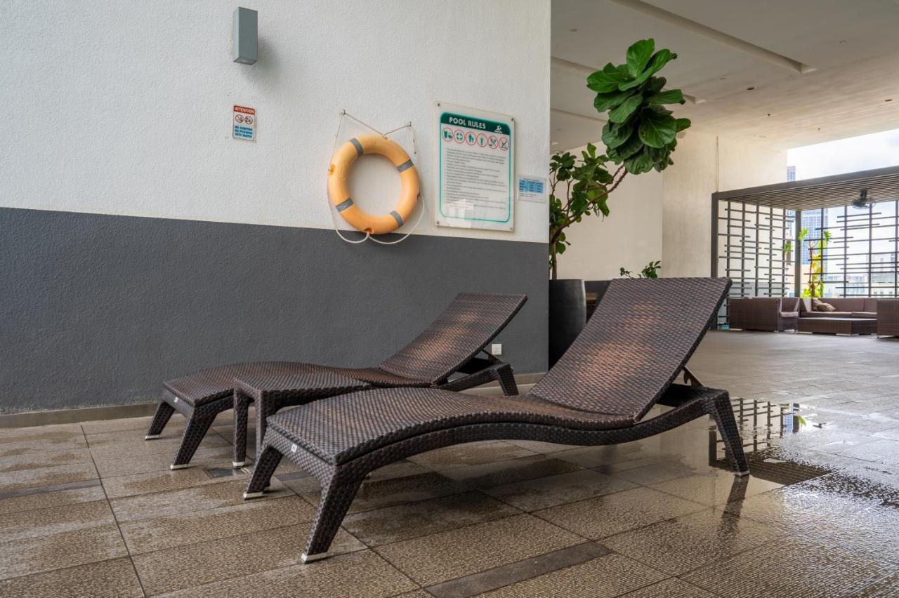 Greystone One Bukit Ceylon Apartment Куала Лумпур Екстериор снимка