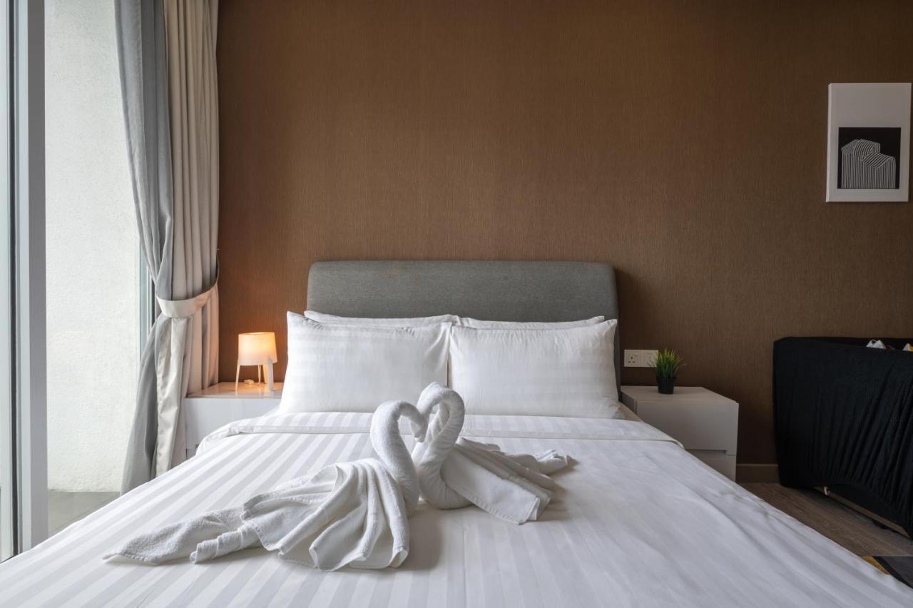 Greystone One Bukit Ceylon Apartment Куала Лумпур Екстериор снимка