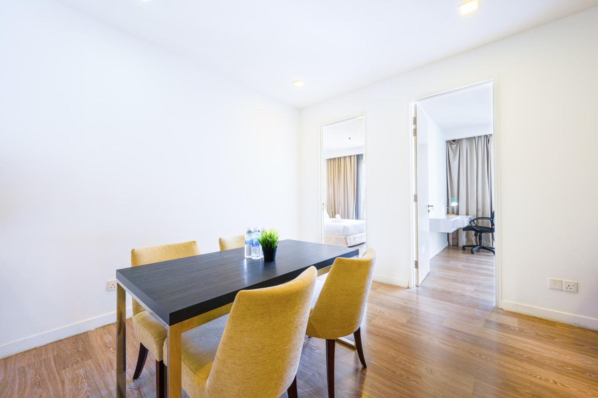 Greystone One Bukit Ceylon Apartment Куала Лумпур Екстериор снимка